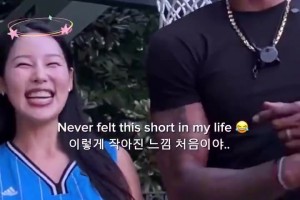 美因茨vs科隆在线直播免费观看_美因茨vs科隆在线观看高清_美因茨vs科隆在线观看完整免费高清韩国女网红再晒与霍华德互动视频~直呼魔兽鞋子也太大了